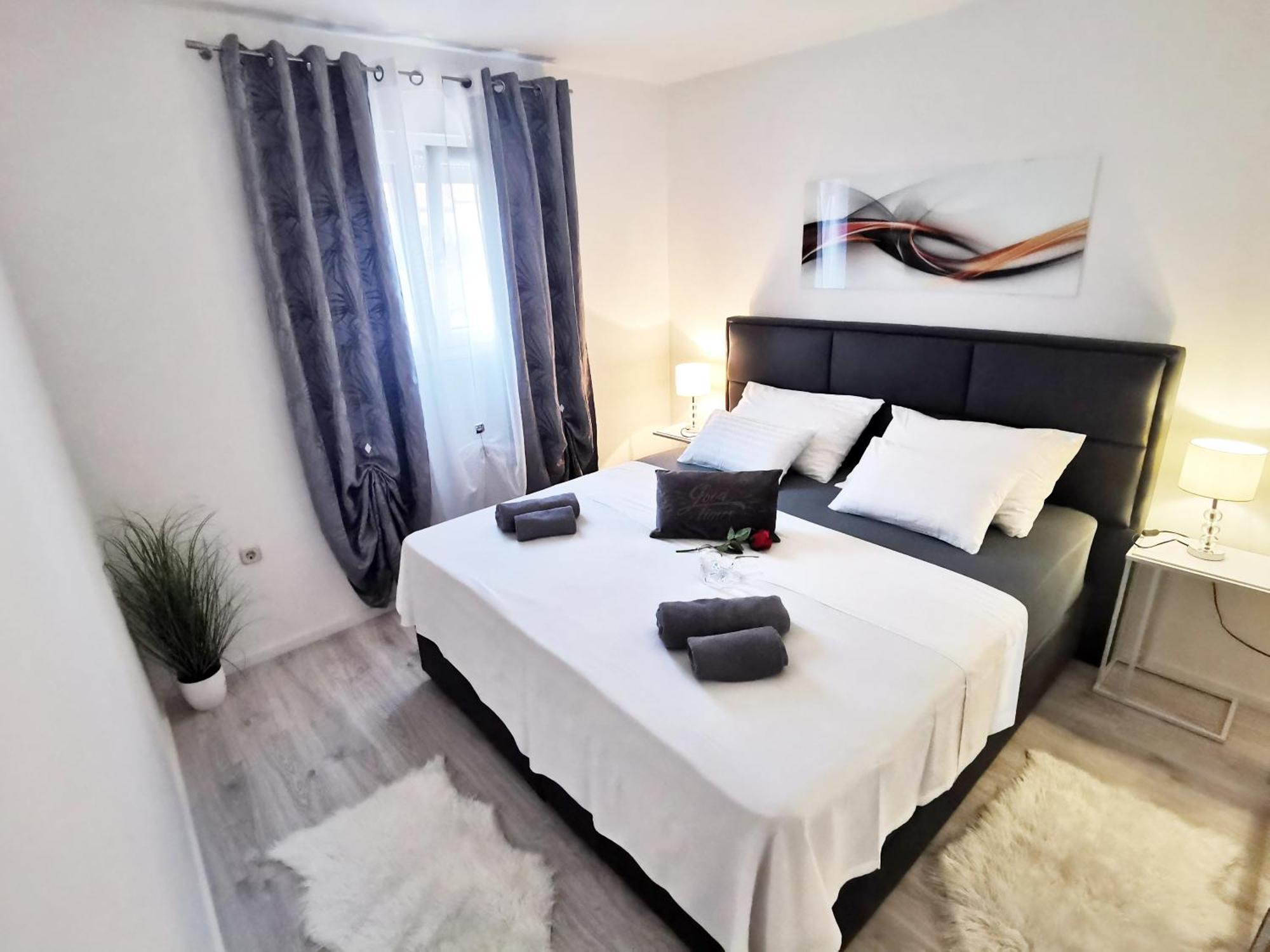 Apartment Toni With Private Parking Zadar Dış mekan fotoğraf